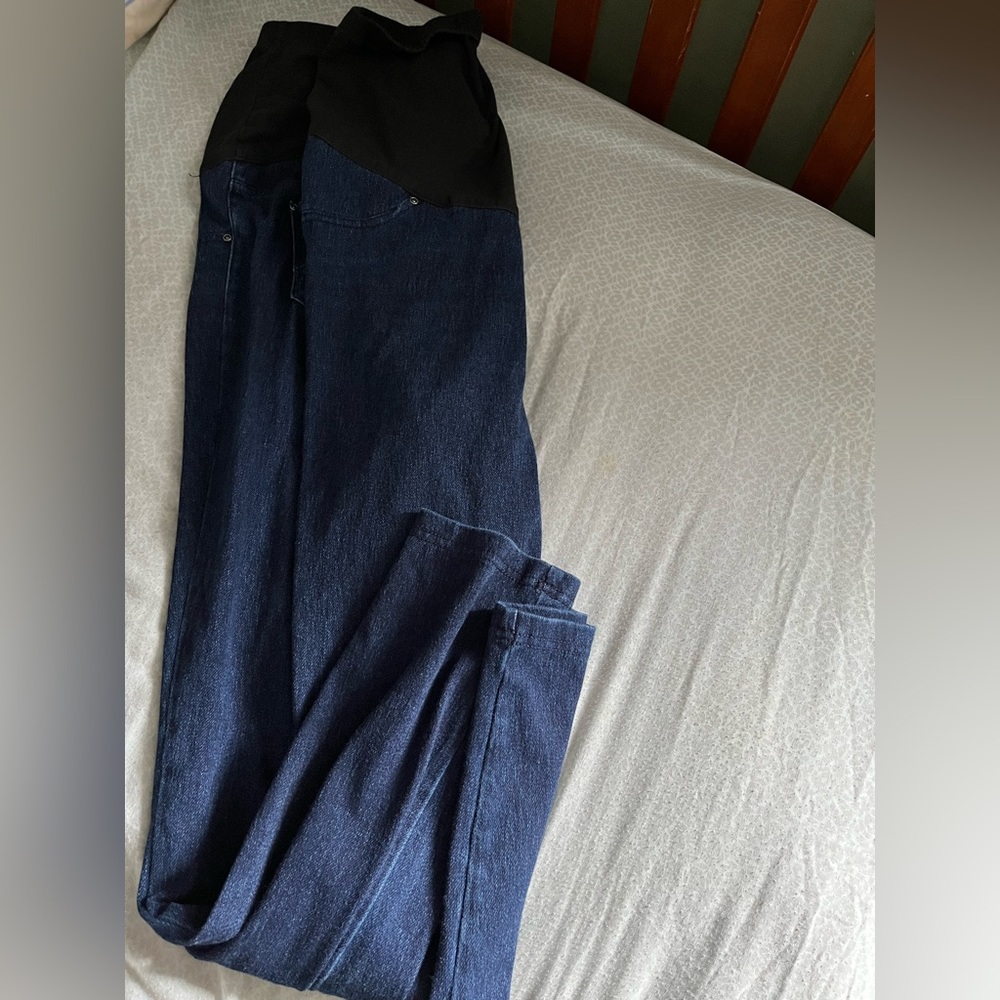 Large Maternity Jeans - Picture 2 of 4